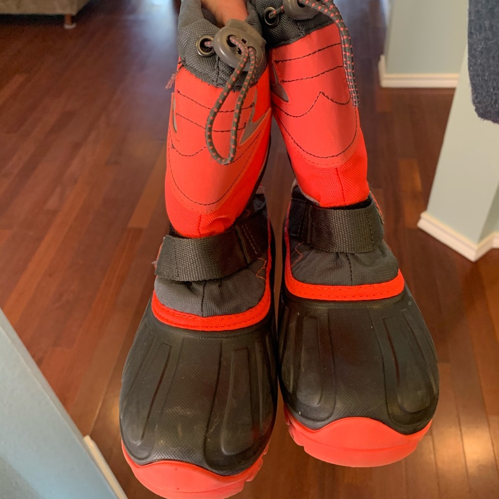 Winter snow boots